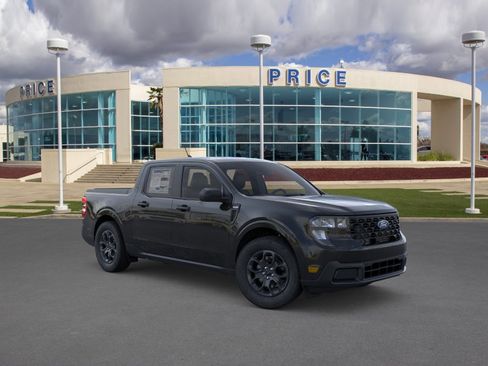 Used 2025 Ford Maverick XLT FWD image 7