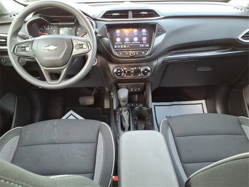 Certified 2023 Chevrolet TrailBlazer LT w/ Convenience Package image 10