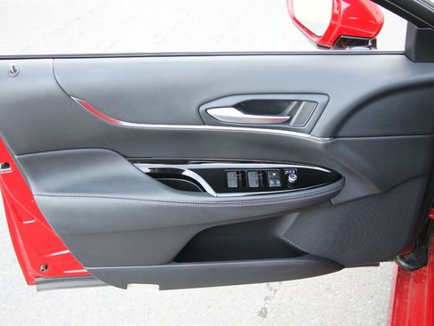 Used 2023 Toyota Mirai XLE w/ Advanced Technology Package image 15