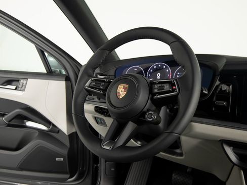 New 2026 Porsche Cayenne E-Hybrid image 34