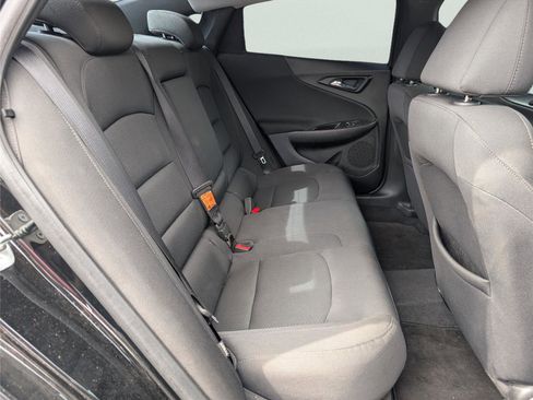 Used 2016 Chevrolet Malibu LT image 28