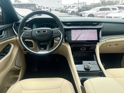 New 2026 Jeep Grand Cherokee L Limited RWD image 24