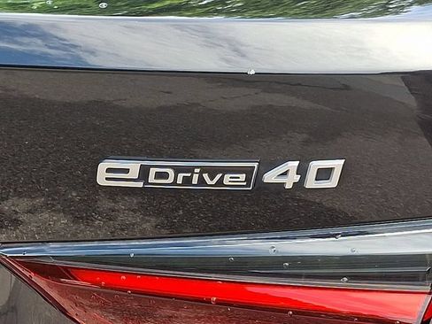 Used 2023 BMW i4 eDrive40 w/ Premium Package RWD image 33