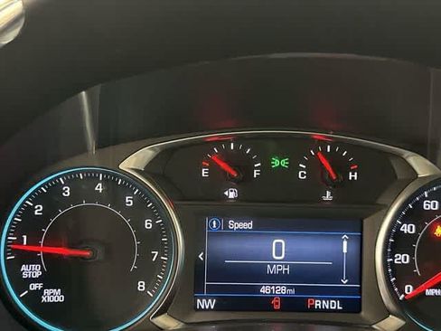 Used 2024 Chevrolet Equinox LT FWD image 16