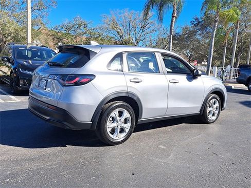 Used 2023 Honda HR-V LX image 6