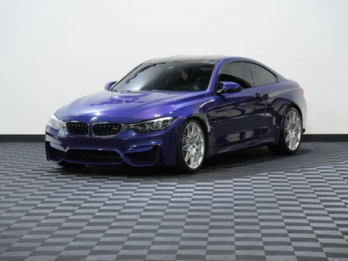 Used 2020 BMW M4 Coupe w/ Competition Package RWD image 3