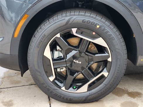 New 2026 Kia Sportage S image 7