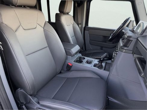 New 2025 INEOS Grenadier AWD/4WD image 18