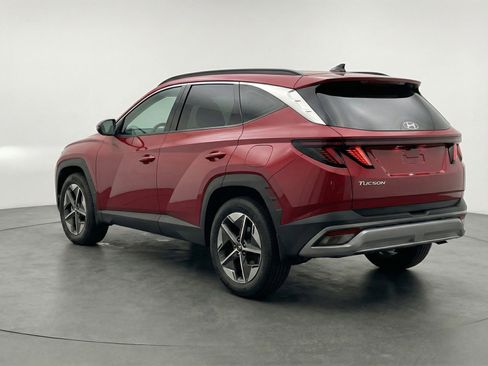 Used 2025 Hyundai Tucson SEL FWD image 6