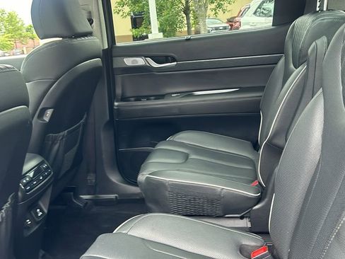 Used 2024 Hyundai Palisade Limited image 30