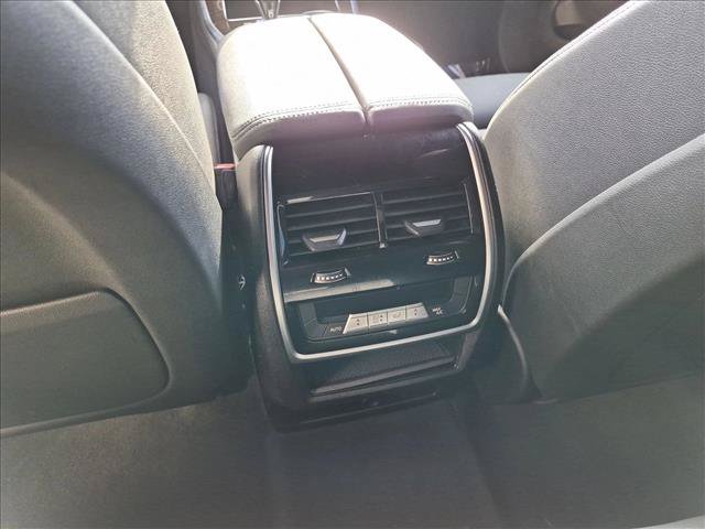 Used 2020 BMW X5 xDrive40i w/ Convenience Package AWD/4WD image 17