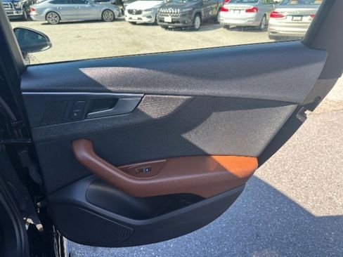 Used 2017 Audi A4 2.0T Premium w/ Convenience Package image 34