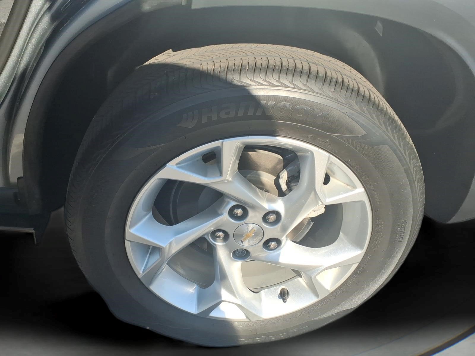 Used 2024 Chevrolet Trax LS w/ LS Convenience Package FWD image 14