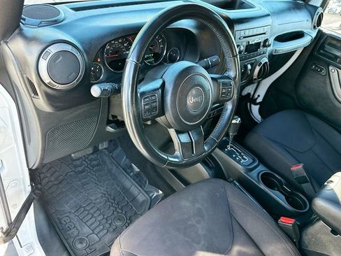 Used 2015 Jeep Wrangler Unlimited Sport w/ Quick Order Package 24S image 9