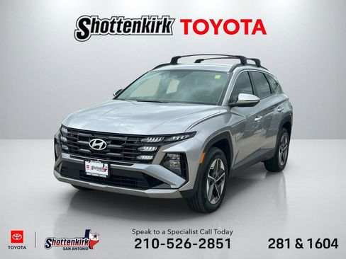 Used 2026 Hyundai Tucson SEL image 1