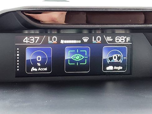 Used 2023 Subaru Forester Touring AWD/4WD image 19