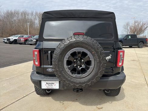 Used 2021 Ford Bronco Badlands image 6