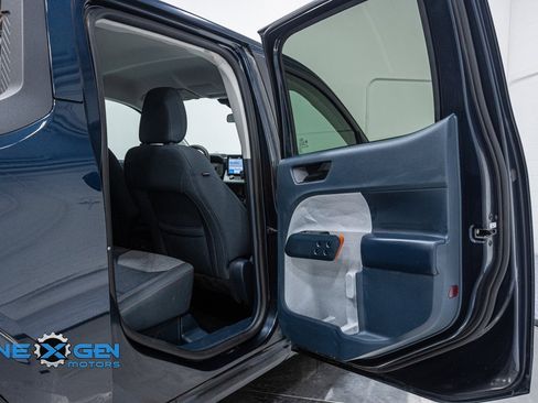 Used 2022 Ford Maverick XLT w/ Equipment Group 300A Standard image 28