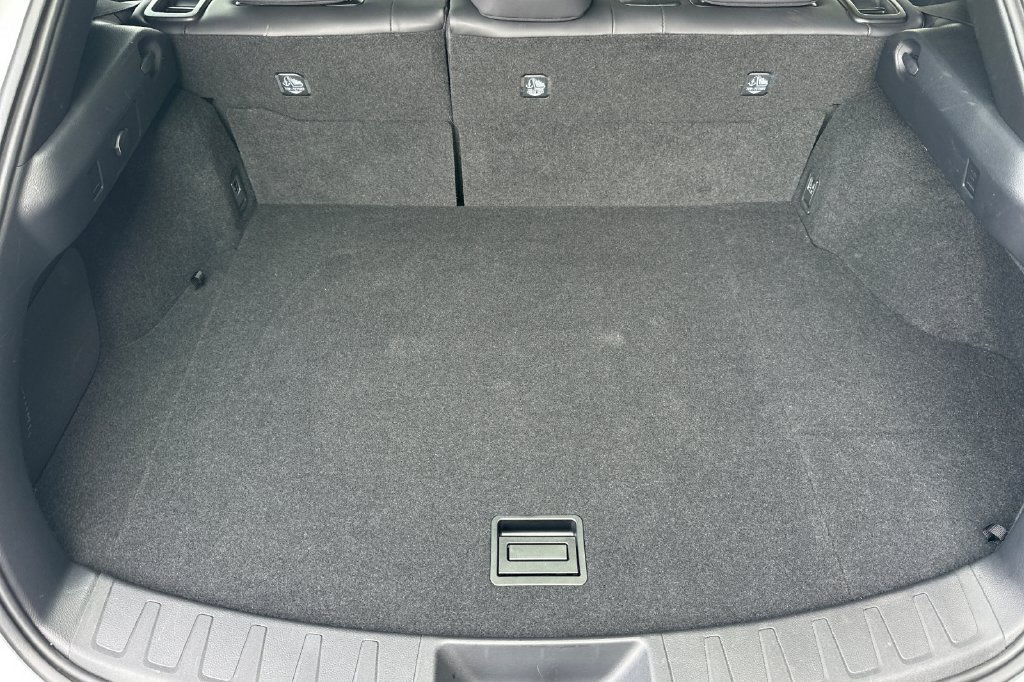 Used 2026 Lexus UX 300h FWD w/ Accessory Package (Z1) image 17
