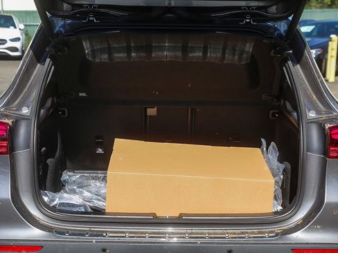 New 2026 Mercedes-Benz GLA 250 4MATIC image 24