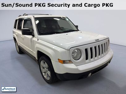 Used 2014 Jeep Patriot Limited w/ Sun/Sound Group