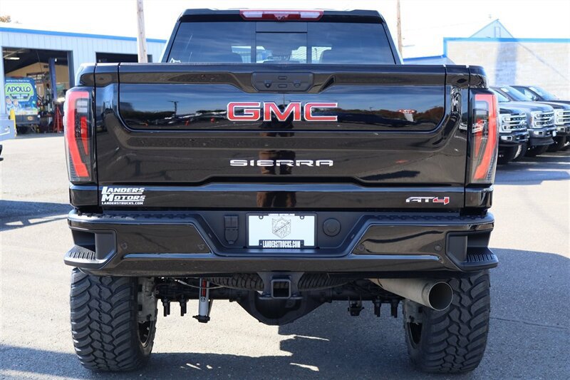 Used 2026 GMC Sierra 3500 AT4 w/ AT4 Premium Plus Package AWD/4WD image 4