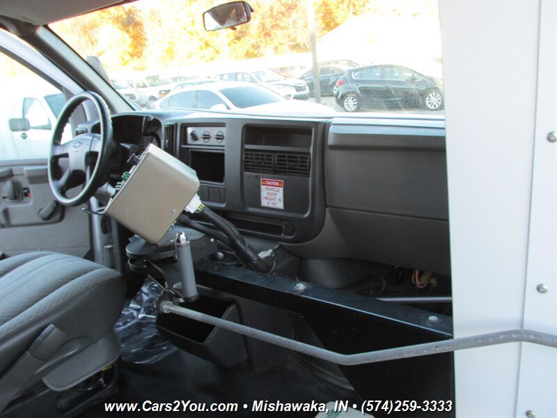 Used 2006 Chevrolet Express 3500 w/ School Bus Package RWD image 13