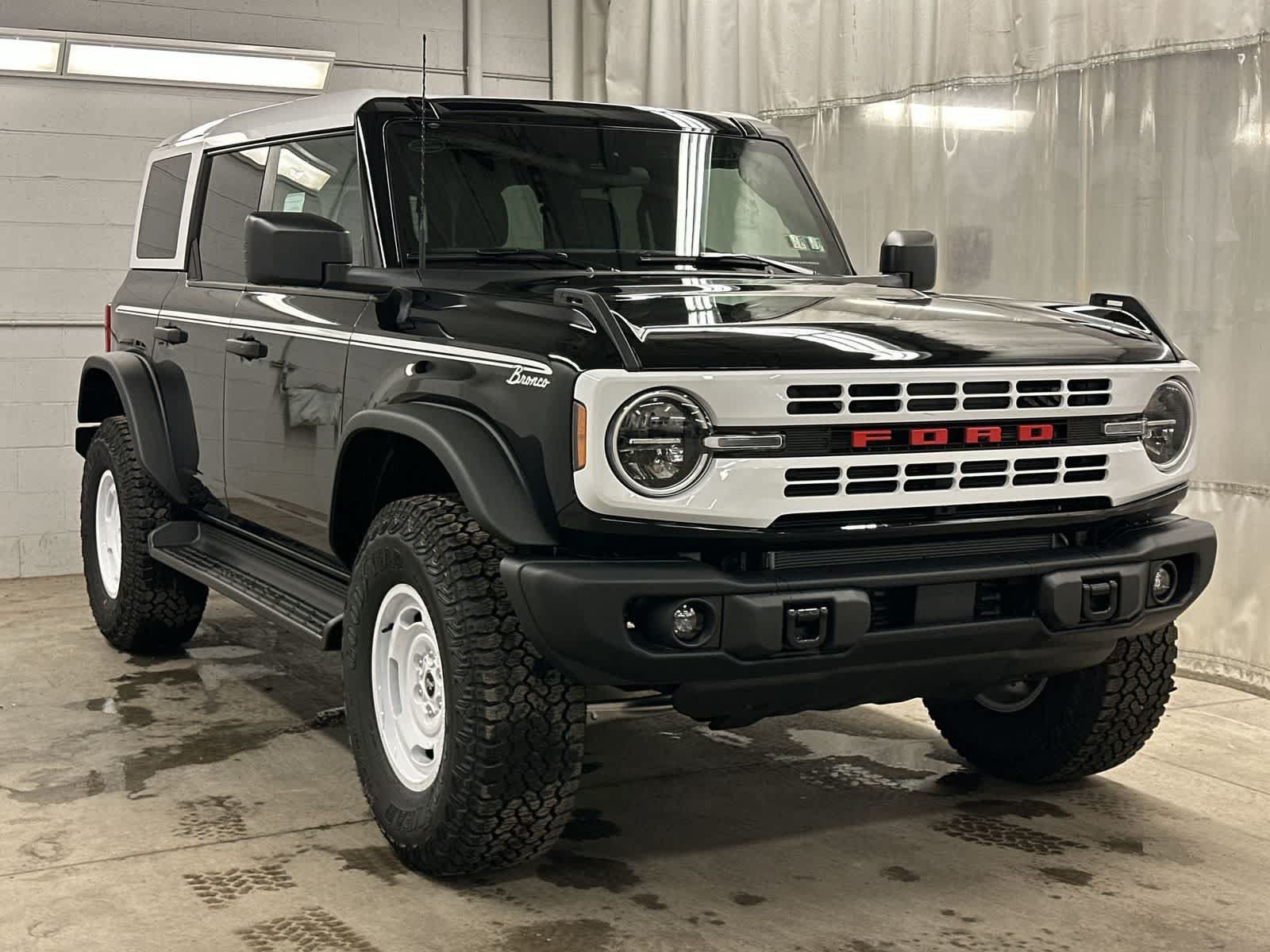 New 2026 Ford Bronco Heritage Edition AWD/4WD image 29