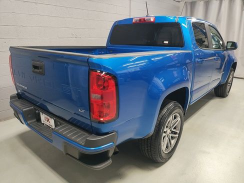 Used 2022 Chevrolet Colorado LT image 2