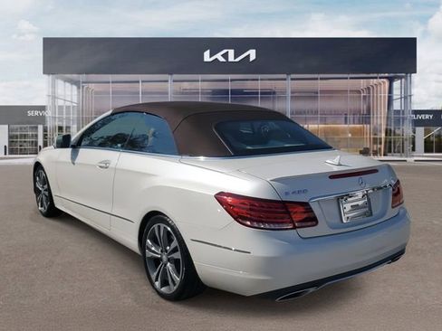 Used 2015 Mercedes-Benz E 400 Cabriolet image 4
