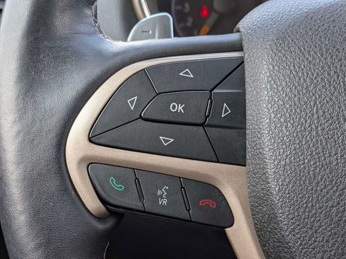 Used 2016 Jeep Grand Cherokee Limited AWD/4WD image 24