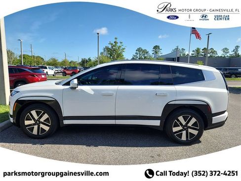 New 2026 Hyundai Ioniq 9 SEL image 5