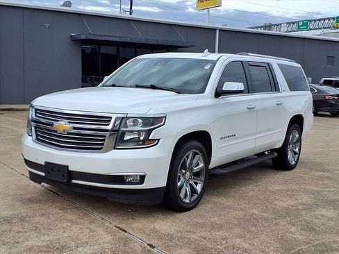 Used 2016 Chevrolet Suburban LTZ AWD/4WD image 3