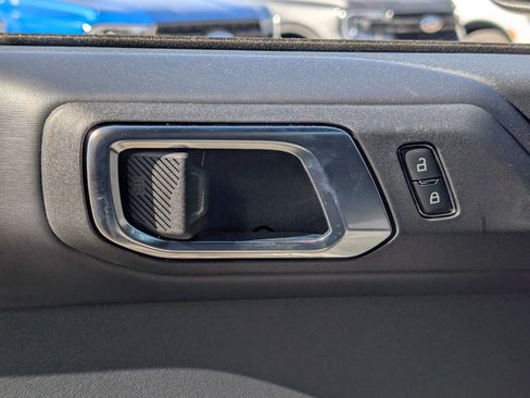 New 2025 Ford Bronco Badlands image 23