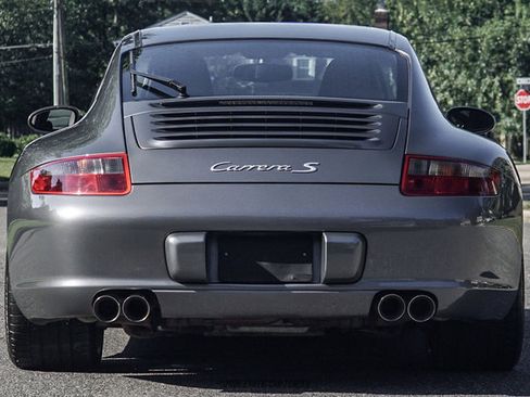 Used 2006 Porsche 911 Carrera S RWD image 7
