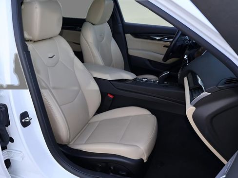 Used 2020 Cadillac CT5 Premium Luxury image 18