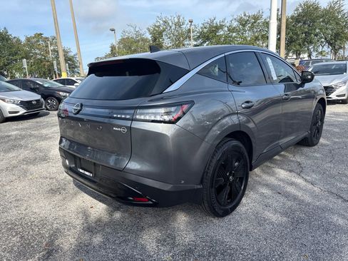 Certified 2025 Nissan Murano SV image 5