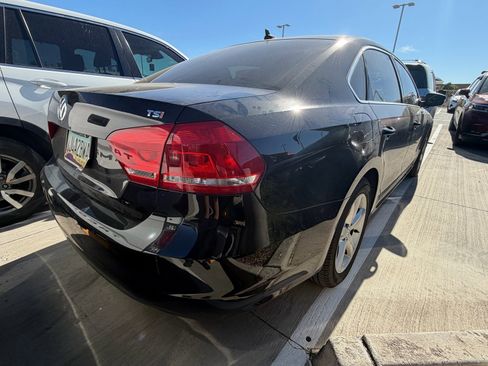 Used 2015 Volkswagen Passat 1.8T Limited Edition image 4