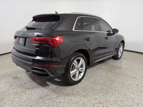 Certified 2023 Audi Q3 2.0T Premium w/ Convenience Package AWD/4WD image 7