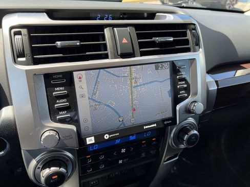 Used 2023 Toyota 4Runner Limited AWD/4WD image 21