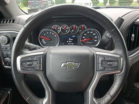 Used 2022 Chevrolet Silverado 1500 RST w/ LPO, Blackout Package AWD/4WD image 16