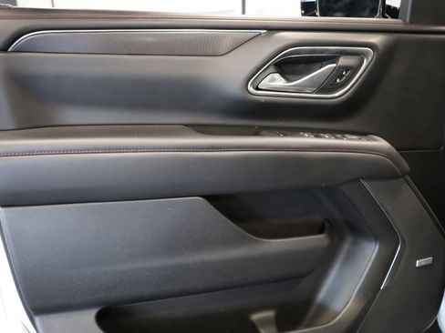 Used 2022 Chevrolet Tahoe RST w/ Luxury Package image 14