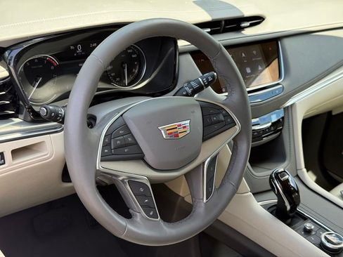 Certified 2023 Cadillac XT5 Premium Luxury w/ LPO, Floor Liner Package FWD image 19