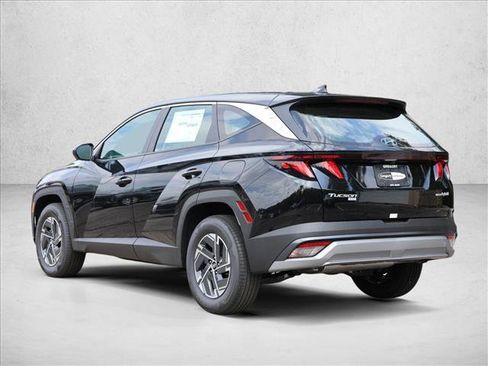 New 2026 Hyundai Tucson Blue SE AWD/4WD image 7