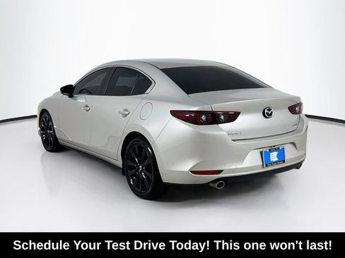 Used 2024 MAZDA MAZDA3 s FWD image 5