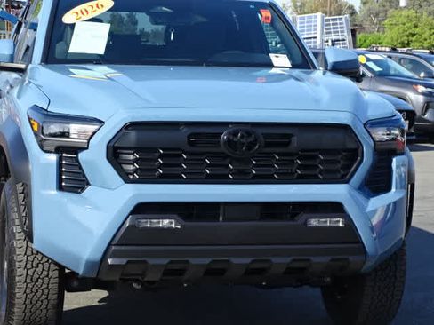 Used 2026 Toyota Tacoma TRD Off-Road AWD/4WD image 4