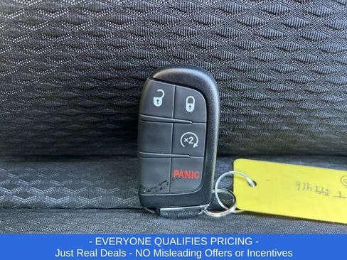 New 2026 Jeep Compass Latitude image 28