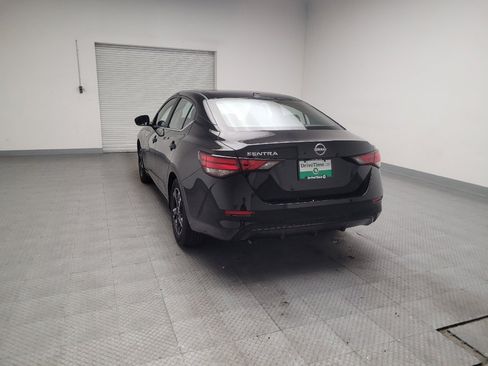 Used 2025 Nissan Sentra SV image 6
