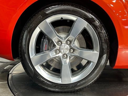 Used 2010 Chevrolet Camaro SS w/ Interior Accent Trim Package RWD image 18