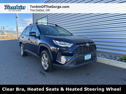 Used 2023 Toyota RAV4 XLE image 1